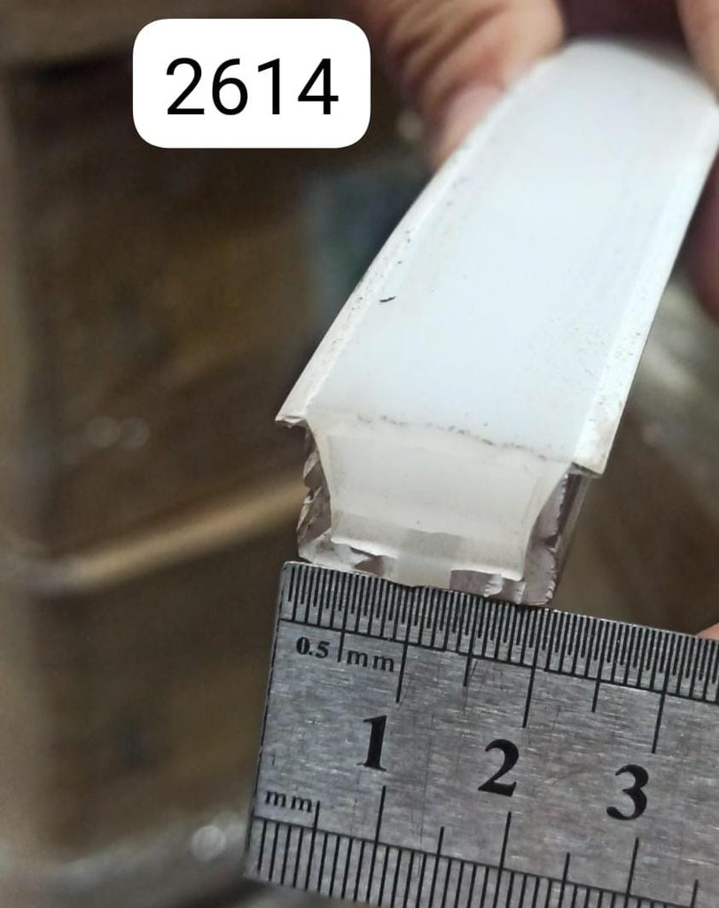 Silicon Profile - Recessed - 2614 - Size out  24mm - Size Cut 20x13 mm 