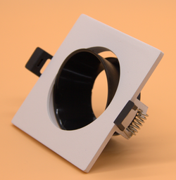 MH–02 SQ spot light Square wh+bk
